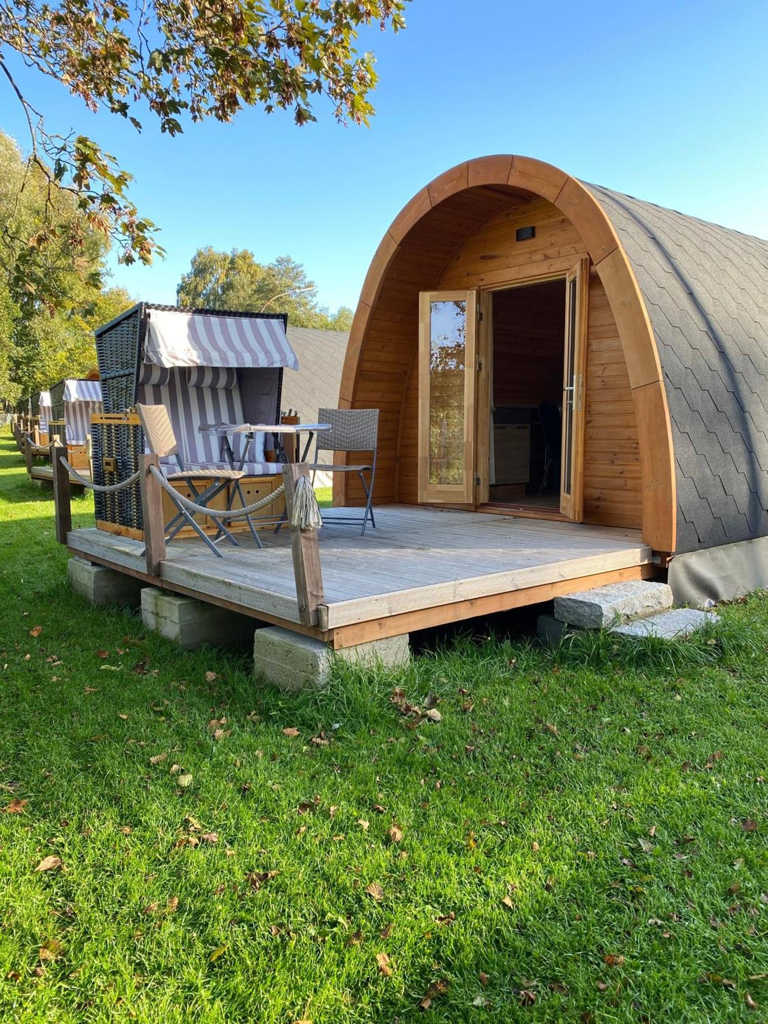 05 Premium Camping Pod "Groede" Silberstedt Buitenkant foto